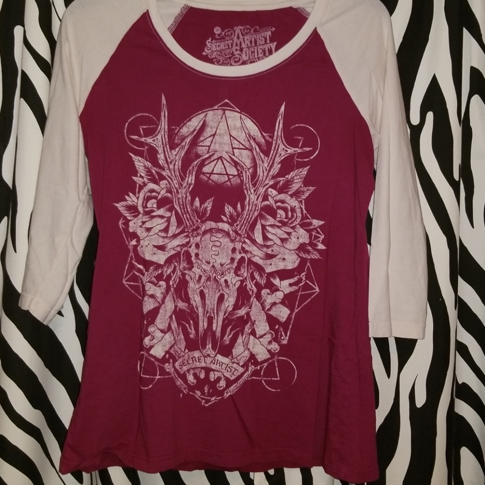 Buckle shirt